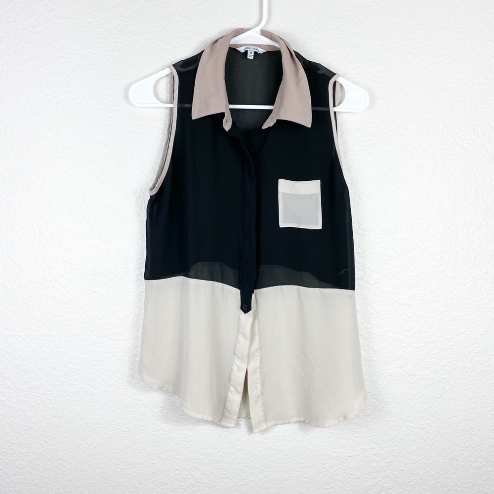 🌻 3/$20 Naked Zebra | Colorblock Sleeveless Top